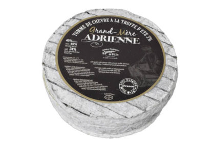 Tomme de Chèvre à la truffe d'été Grand-Mère Adrienne